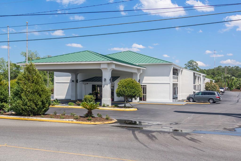 Motel 6 Waycross Εξωτερικό φωτογραφία